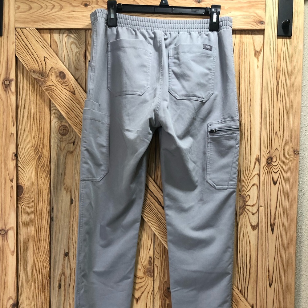 Figs Gray Skinny Scrub Pants